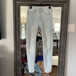 High Waisted Skinny jeans (Zara Size 6)